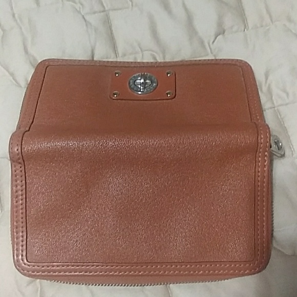 Wallet - Picture 3 of 4